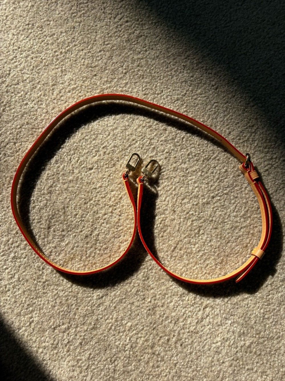 Louis Vuitton Fold Me Pouch - Picture 9 of 13